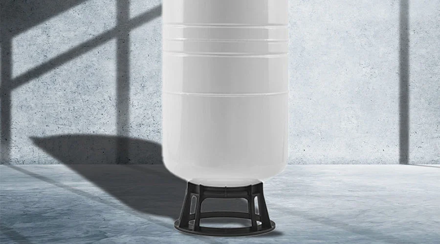 Pressure tanks